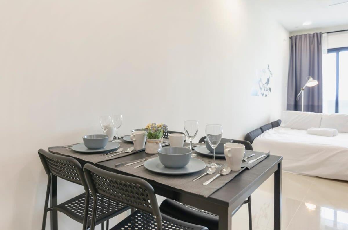Totoro Theme Suite In Suasana Jb Johor Bahru Zewnętrze zdjęcie